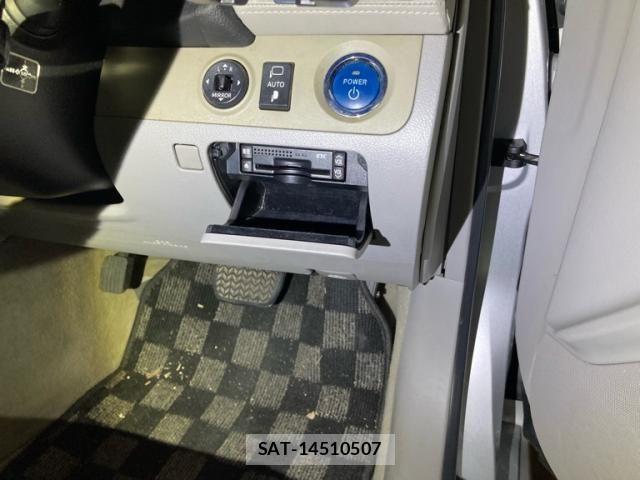 Toyota CROWN SEDAN 2010-02 8073402-15