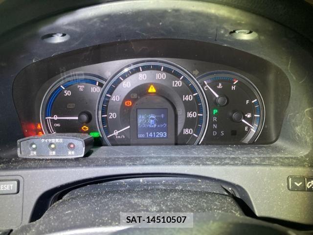 Toyota CROWN SEDAN 2010-02 8073402-19