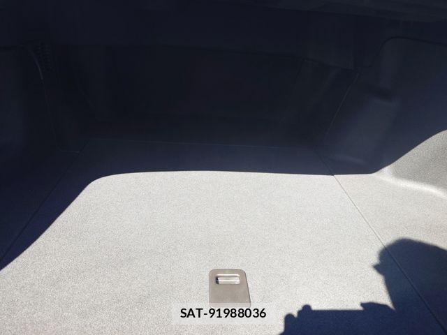 Toyota CROWN SEDAN 2022-03 8073375-21