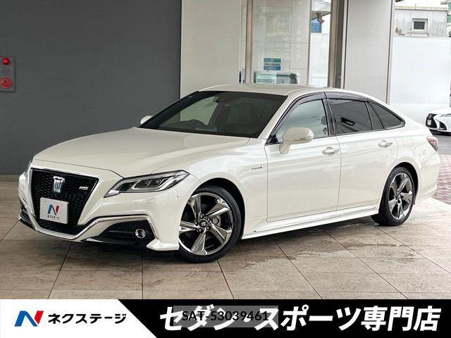 Toyota CROWN SEDAN 2018-11 8073385-0