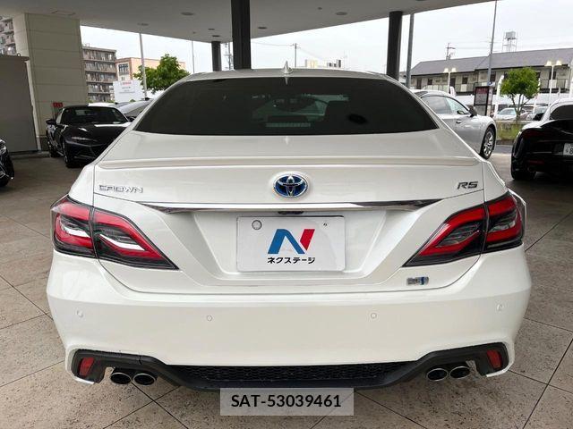 Toyota CROWN SEDAN 2018-11 8073385-15
