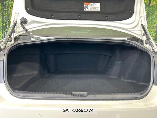 Toyota CROWN SEDAN 2020-04 8073384-9