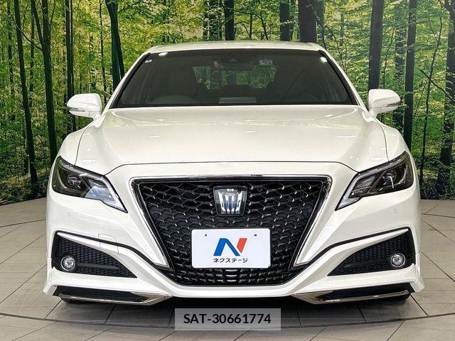 Toyota CROWN SEDAN 2020-04 8073384-13