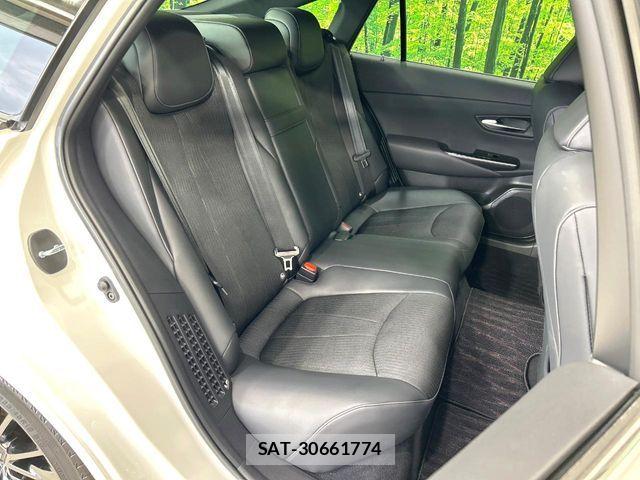 Toyota CROWN SEDAN 2020-04 8073384-8