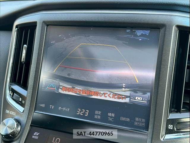 Toyota CROWN SEDAN 2016-04 8073398-10