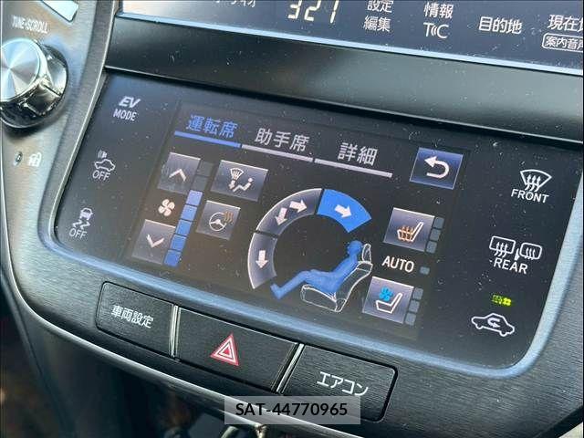 Toyota CROWN SEDAN 2016-04 8073398-11