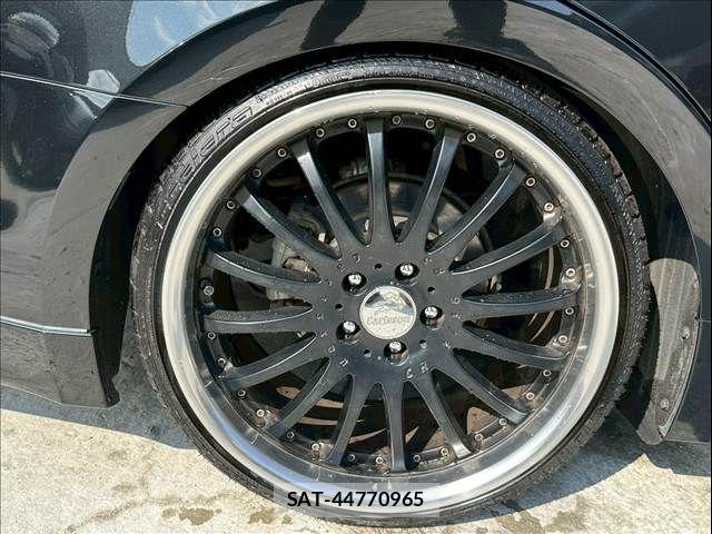 Toyota CROWN SEDAN 2016-04 8073398-16