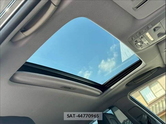Toyota CROWN SEDAN 2016-04 8073398-8