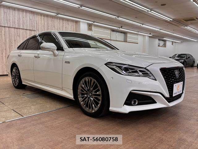 Toyota CROWN SEDAN 2018-09 8073392-15