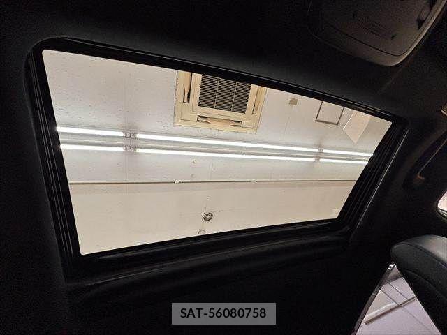 Toyota CROWN SEDAN 2018-09 8073392-3
