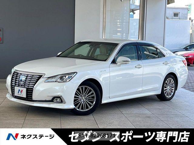 Toyota CROWN SEDAN 2017-01 8073396-0