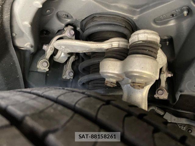Toyota CROWN SEDAN 2018-08 8073391-19