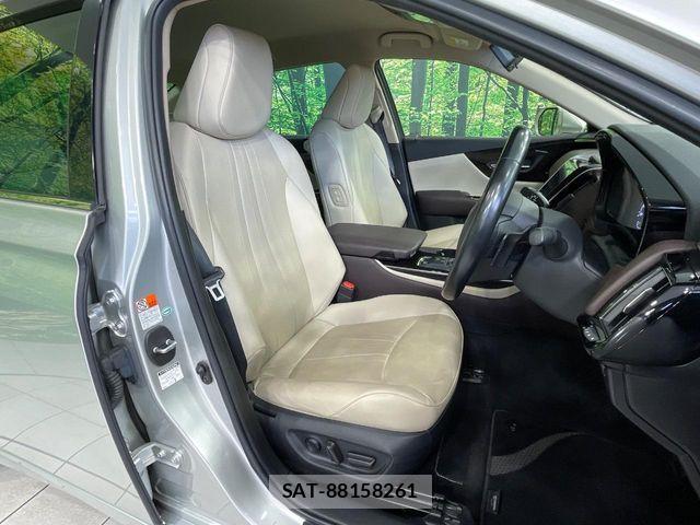 Toyota CROWN SEDAN 2018-08 8073391-7