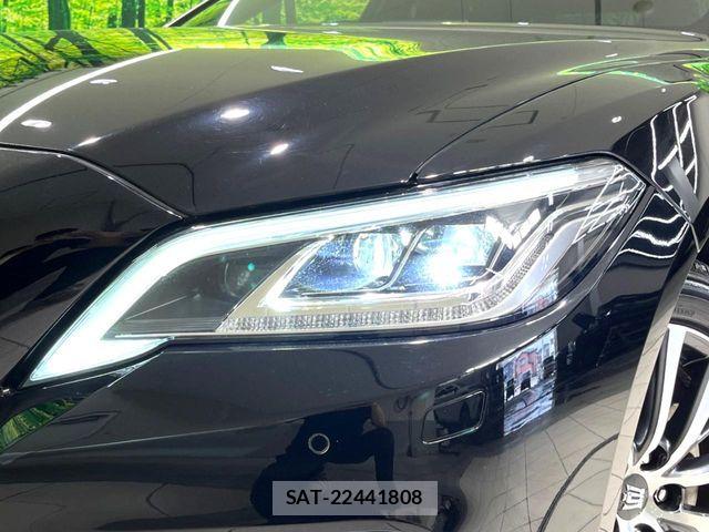 Toyota CROWN SEDAN 2018-12 8073389-12