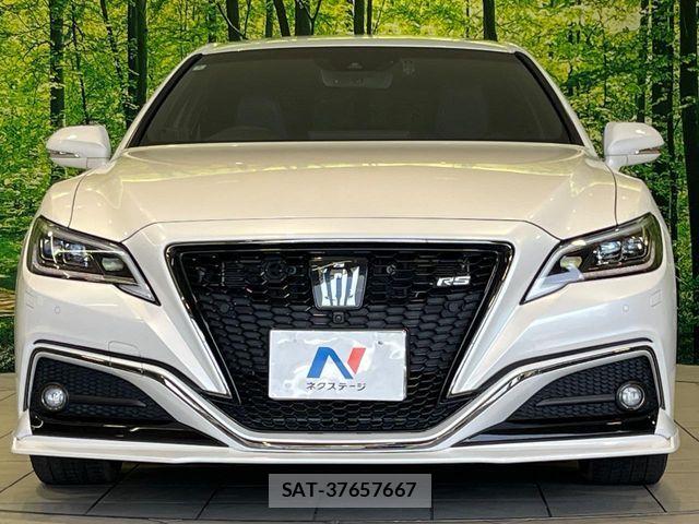 Toyota CROWN SEDAN 2022-01 8073382-13