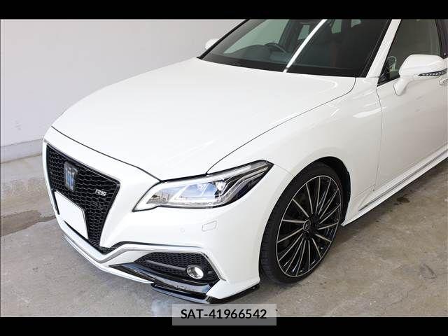 Toyota CROWN SEDAN 2018-12 8098659-12