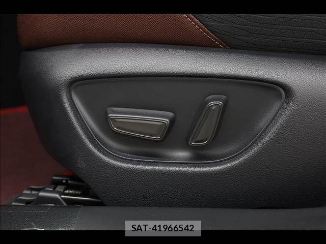 Toyota CROWN SEDAN 2018-12 8098659-16