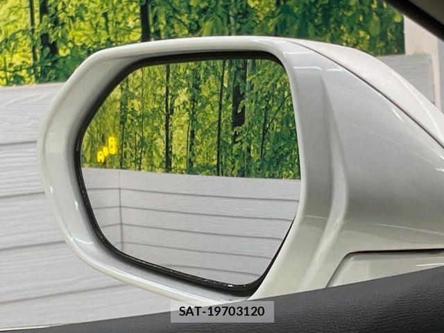 Toyota CROWN SEDAN 2019-03 8098670-5