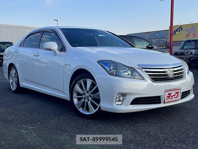 Toyota CROWN SEDAN 2012-09 8098678-6