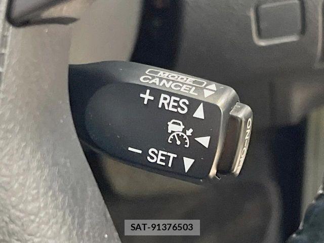 Toyota CROWN SEDAN 2016-03 8098672-5