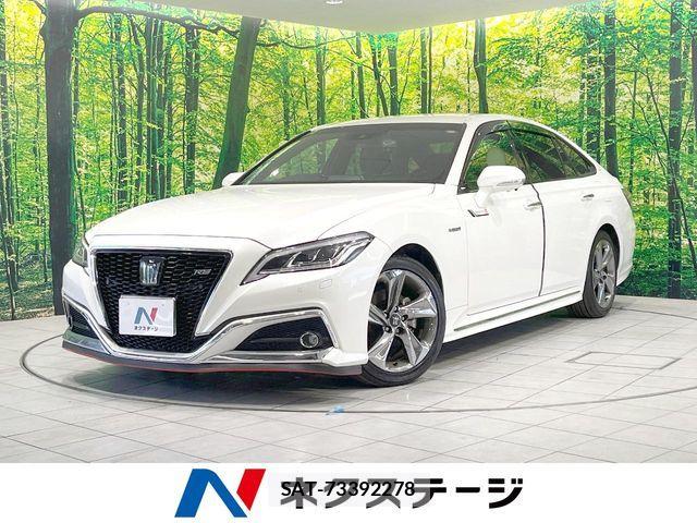Toyota CROWN SEDAN 2018-08 8098661-0