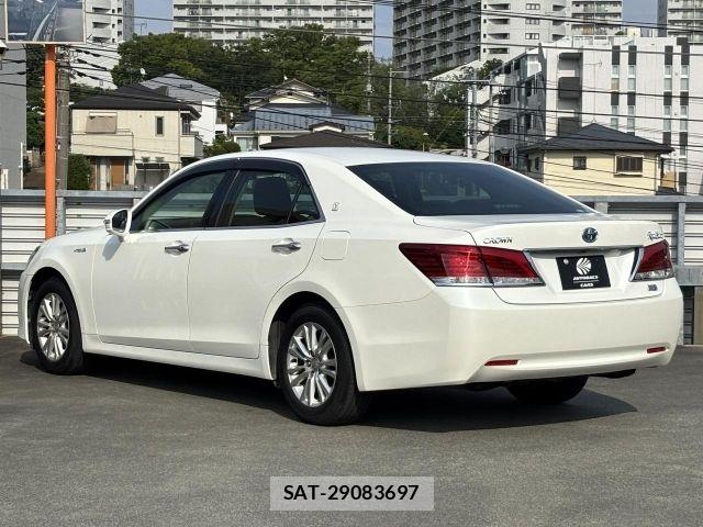 Toyota CROWN SEDAN 2014-06 8098673-23