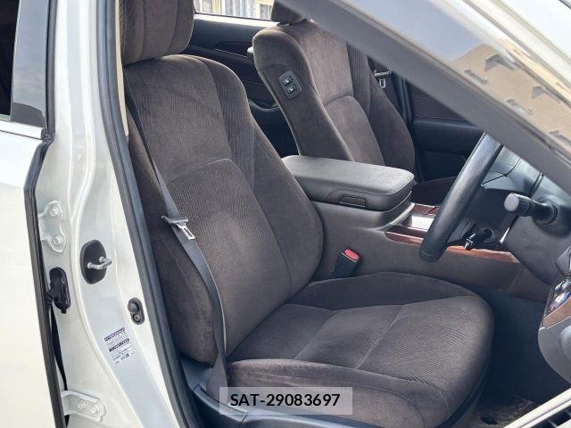Toyota CROWN SEDAN 2014-06 8098673-4
