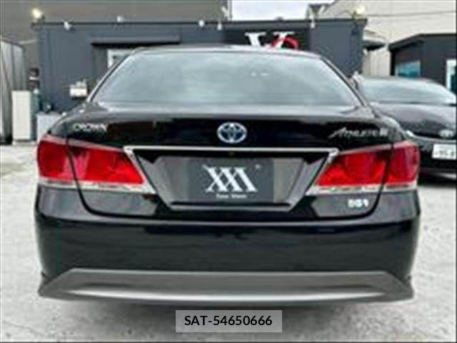 Toyota CROWN SEDAN 2013-03 8098675-4