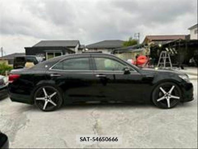 Toyota CROWN SEDAN 2013-03 8098675-8