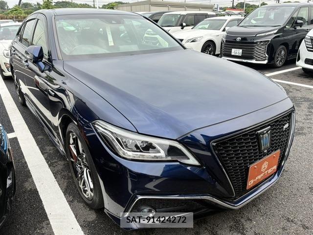 Toyota CROWN SEDAN 2019-09 8098664-0