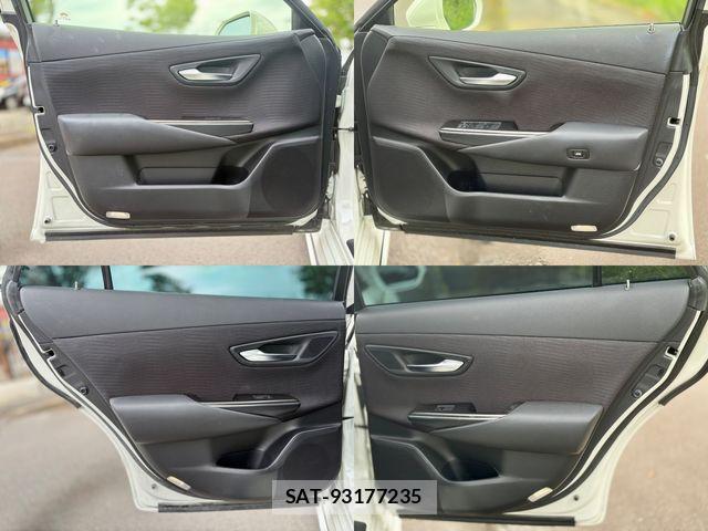 Toyota CROWN SEDAN 2019-03 8098667-13