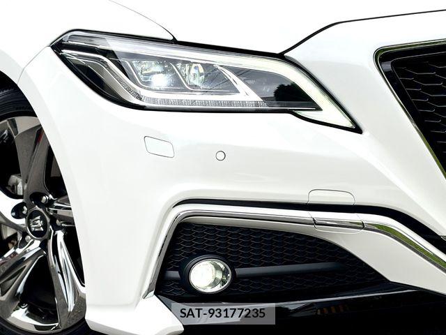 Toyota CROWN SEDAN 2019-03 8098667-19