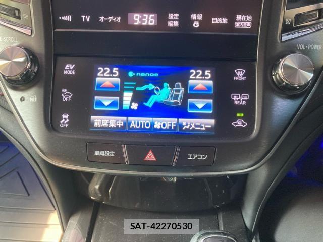 Toyota CROWN SEDAN 2014-01 8098671-24