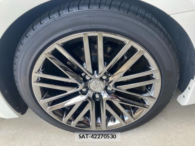 Toyota CROWN SEDAN 2014-01 8098671-8