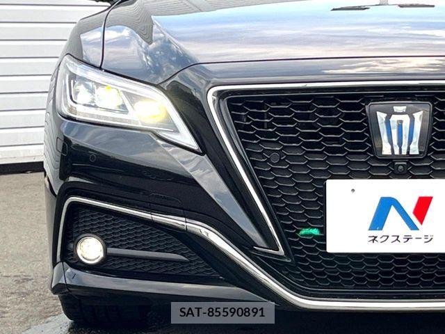 Toyota CROWN SEDAN 2021-07 8098658-11