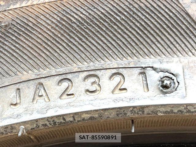 Toyota CROWN SEDAN 2021-07 8098658-4
