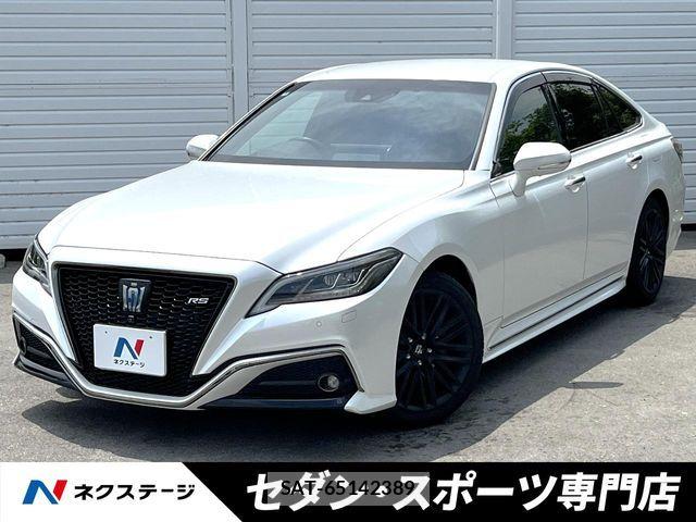 Toyota CROWN SEDAN 2022-03 8098657-0