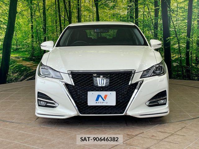 Toyota CROWN SEDAN 2016-05 8098663-14