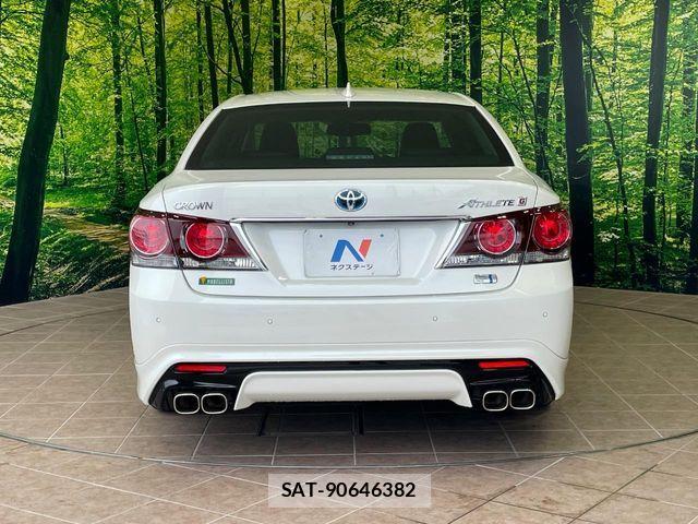 Toyota CROWN SEDAN 2016-05 8098663-15