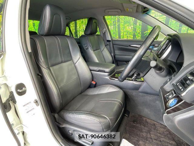Toyota CROWN SEDAN 2016-05 8098663-8