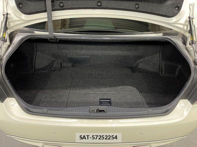 Toyota CROWN SEDAN 2015-03 8098674-9
