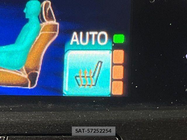 Toyota CROWN SEDAN 2015-03 8098674-6