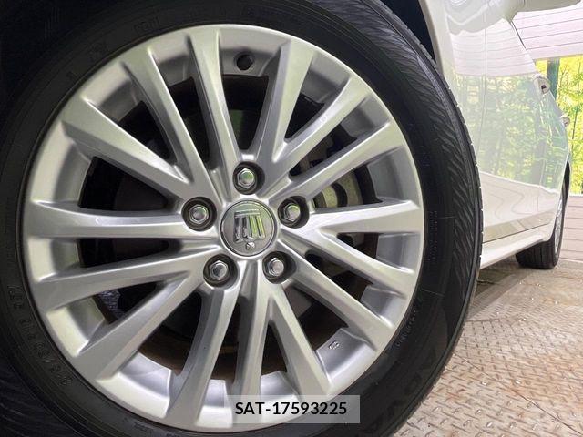 Toyota CROWN SEDAN 2016-10 8098668-12