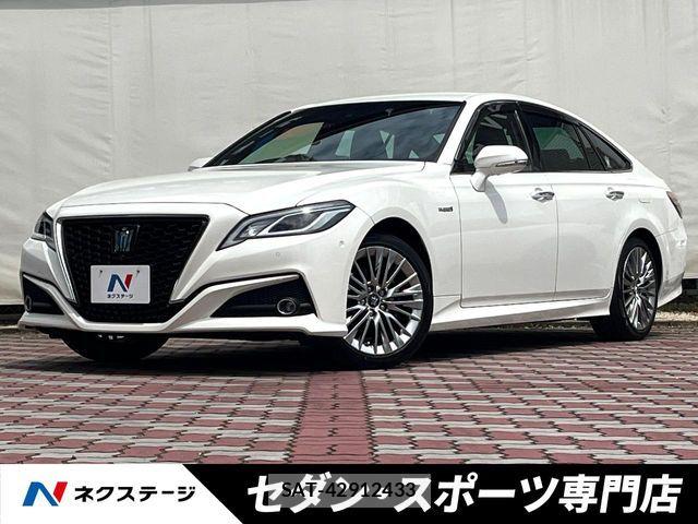 Toyota CROWN SEDAN 2019-09 8129525-0