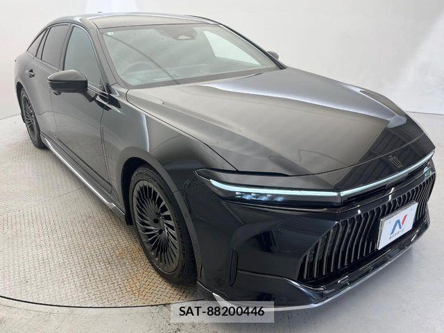 Toyota CROWN SEDAN 2026-04 8129510-2