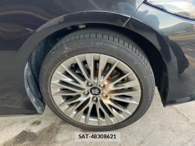 Toyota CROWN SEDAN 2020-02 8129527-6