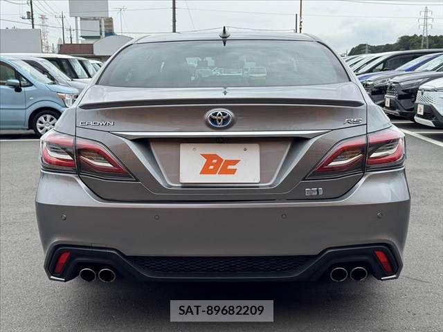 Toyota CROWN SEDAN 2021-09 8129513-13