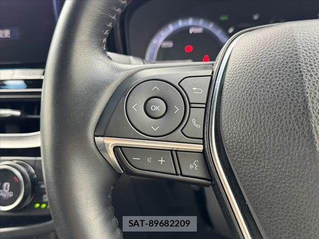 Toyota CROWN SEDAN 2021-09 8129513-27