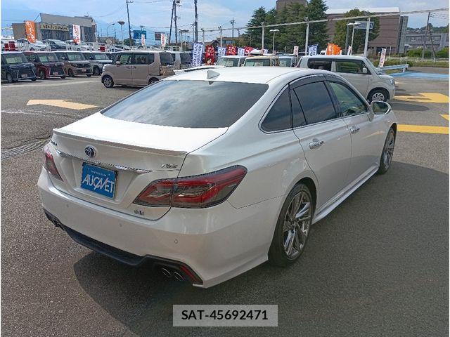 Toyota CROWN SEDAN 2021-02 8129524-1
