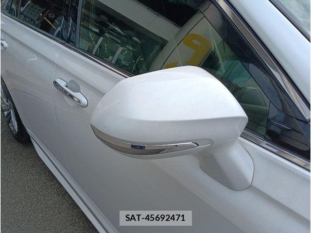Toyota CROWN SEDAN 2021-02 8129524-24